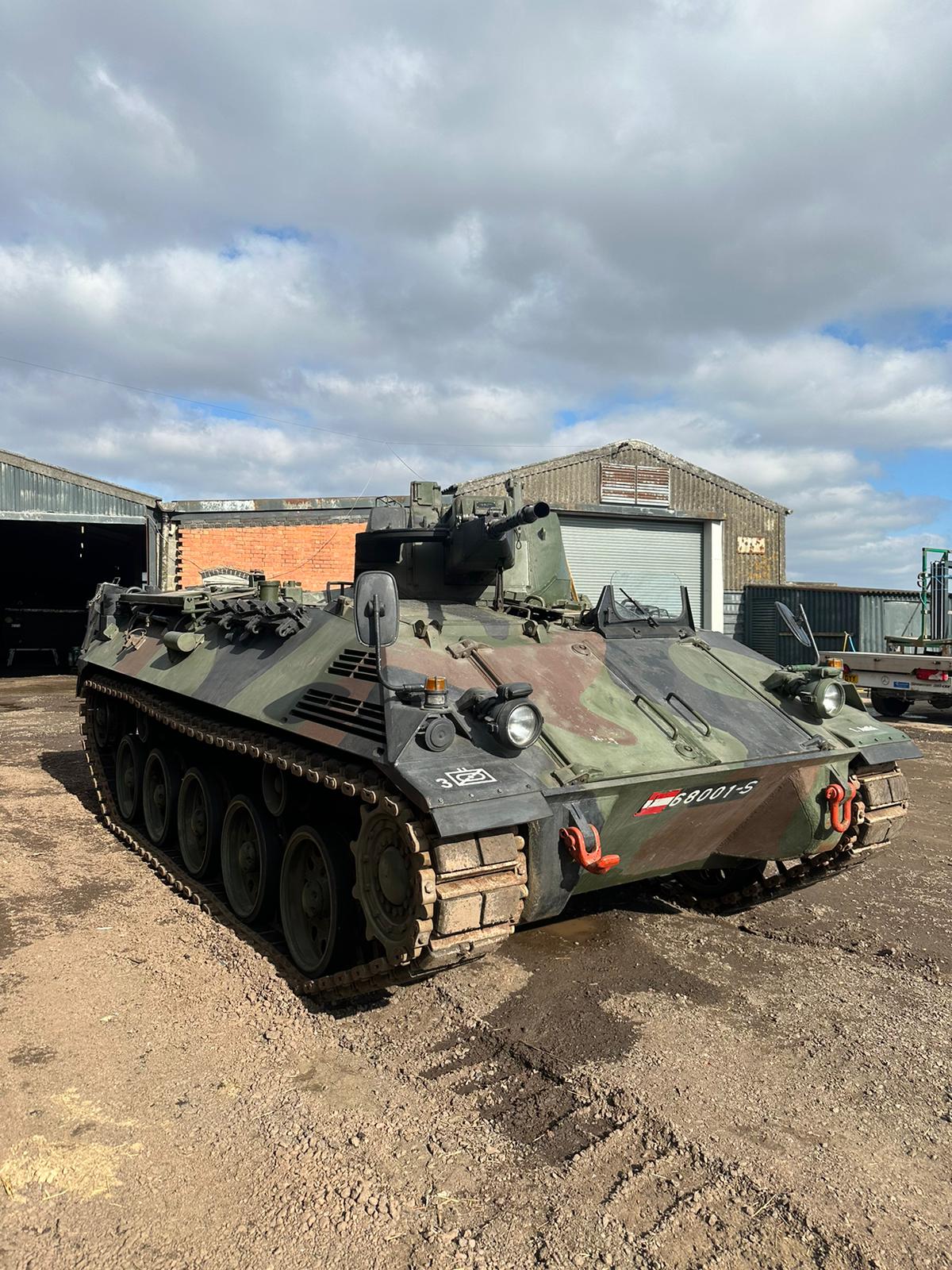 Vehicle Photo 3