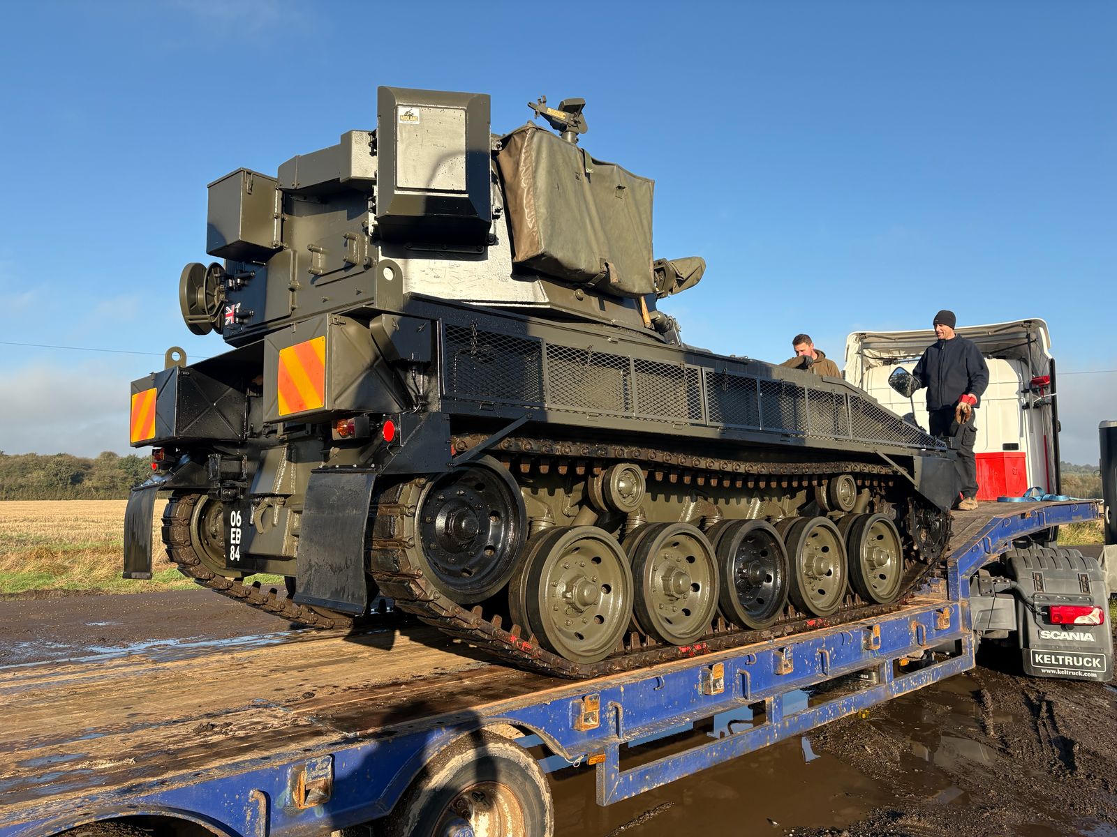 Vehicle Photo 4