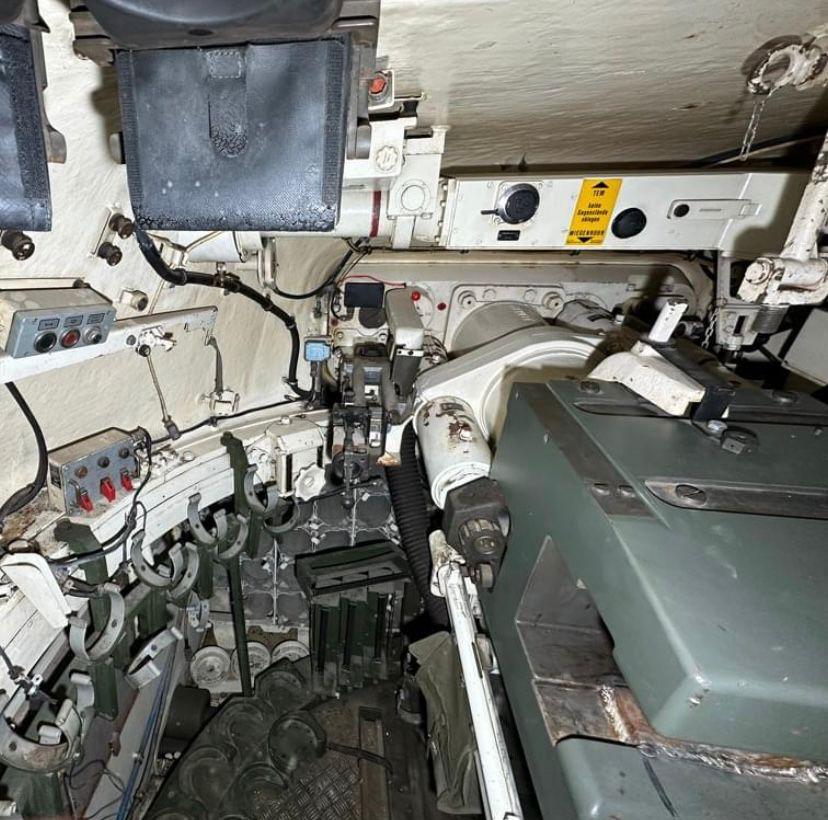 Leopard 1A1A4 - Photo 4