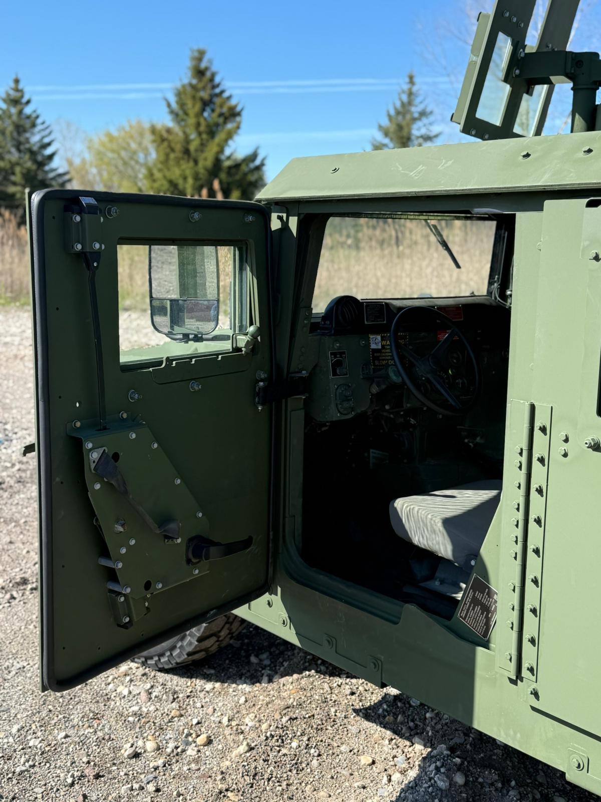 HMMWV M1151 - Photo 5