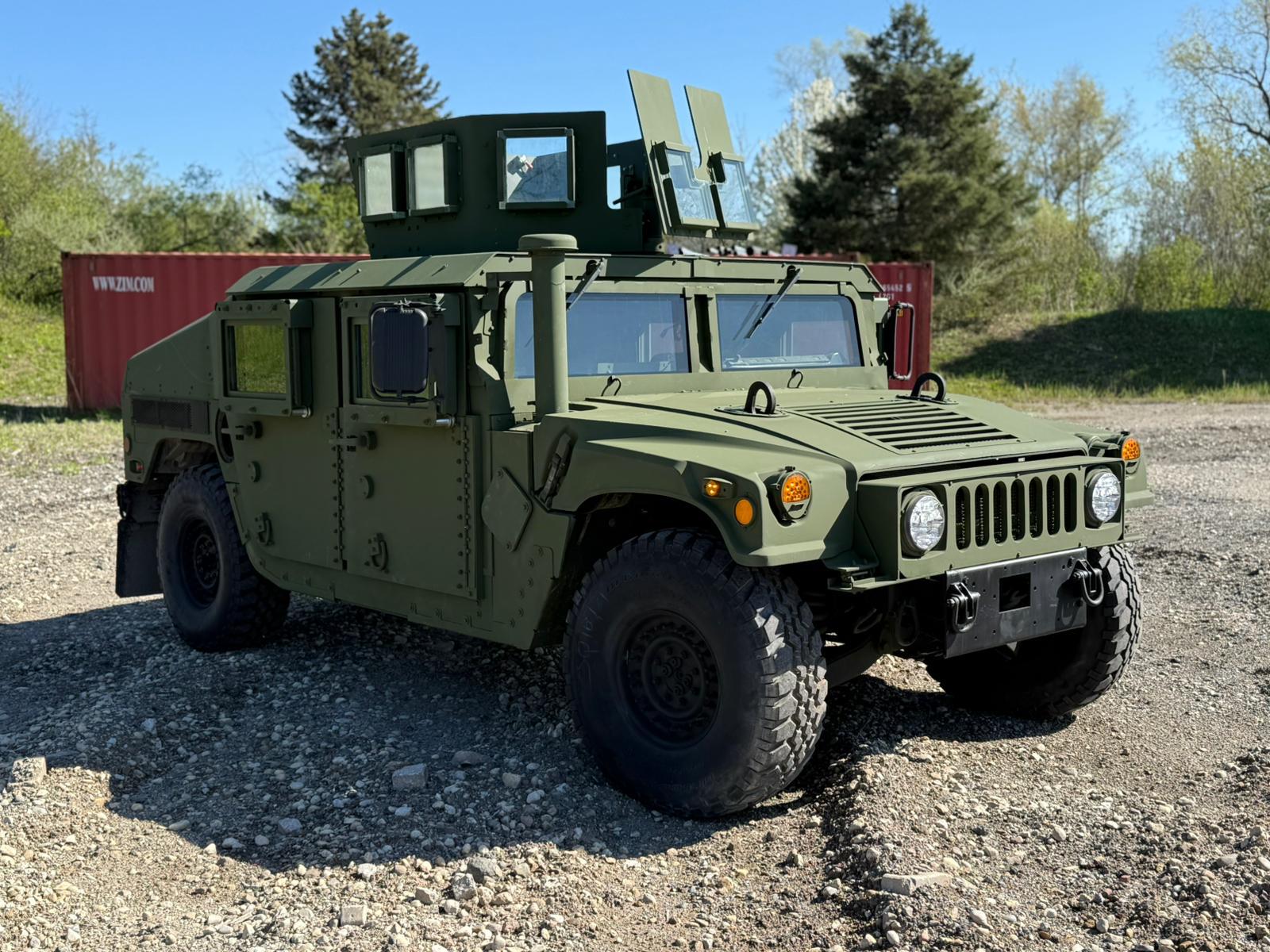 HMMWV M1151 - Photo 2