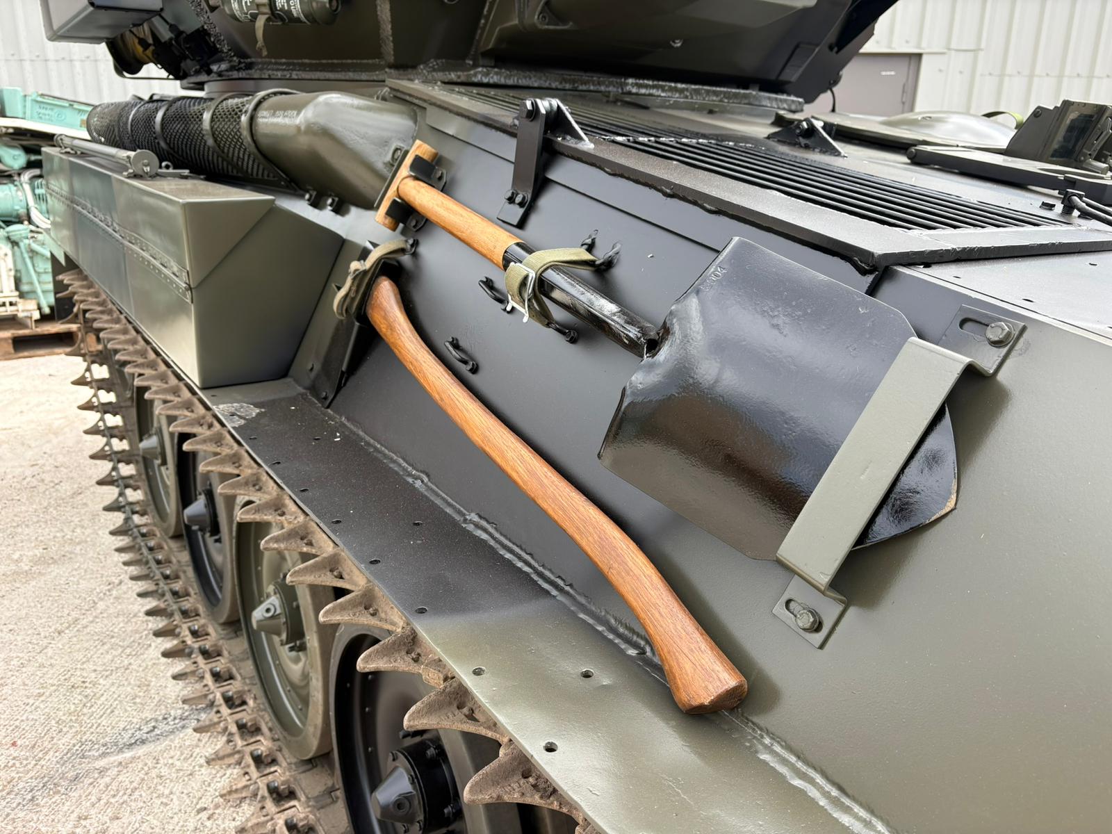 CVR(T) Scorpion Petrol - Photo 2